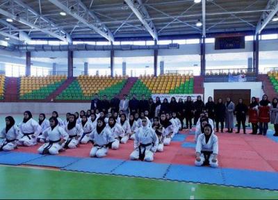رقابت های کاراته المپیاد استعدادهای برتر کشور در سنندج شروع شد